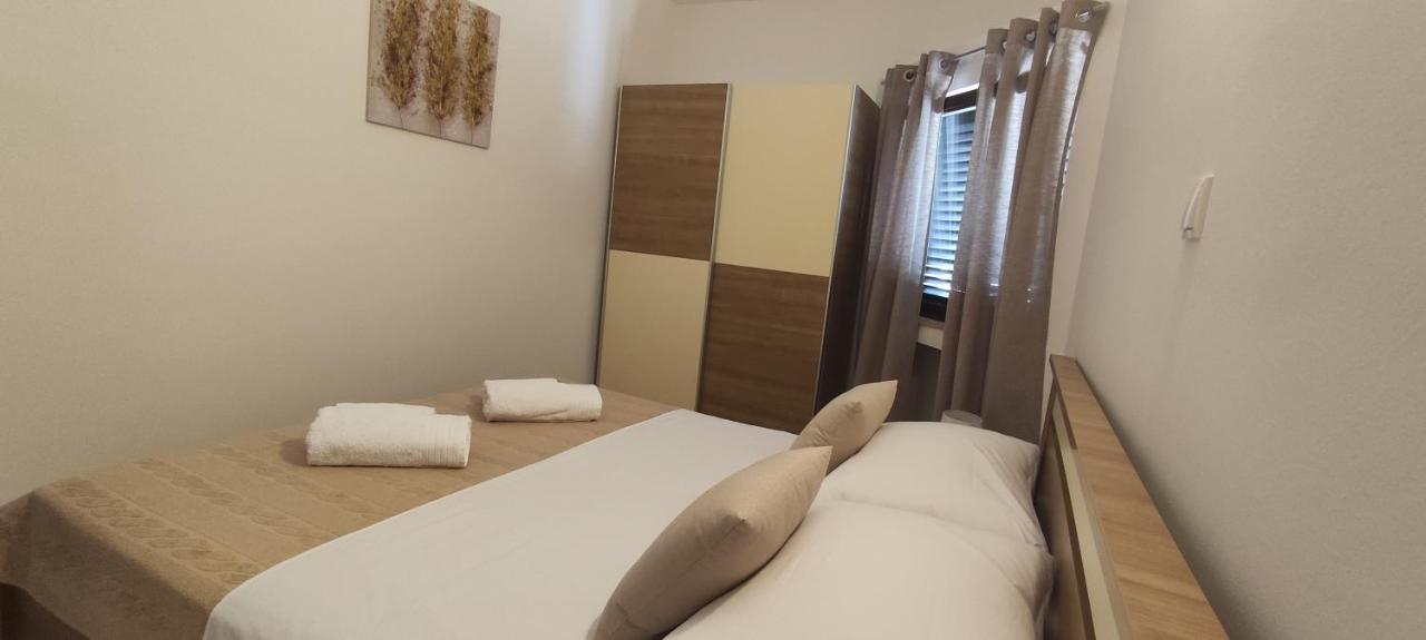 Apartments M&M Baska  Luaran gambar